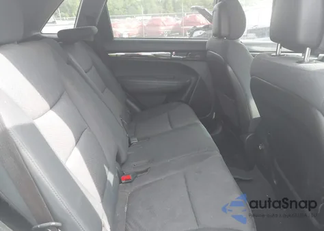 2012 Kia Sorento Lx z USA, uszkodzony, nr VIN 5XYKT4A6XCG236535